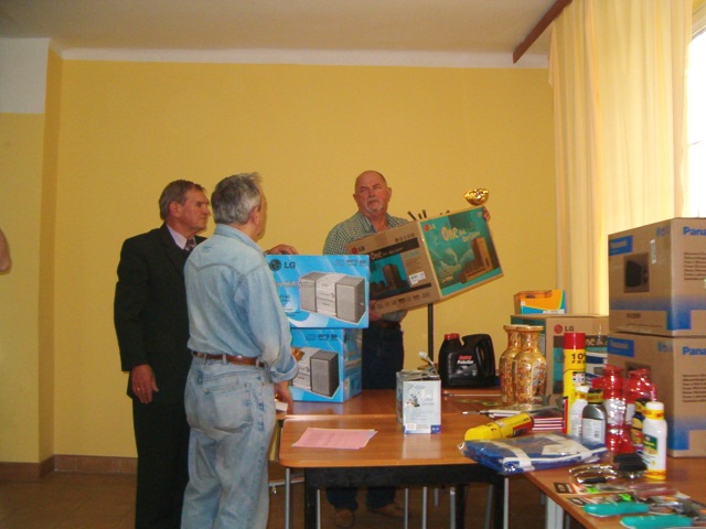 32 Zwyciezcy _ale kino